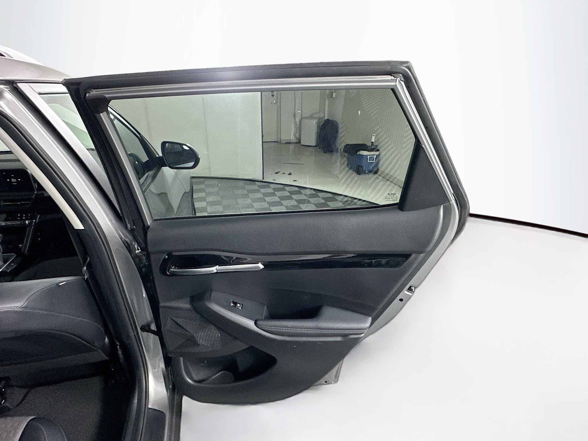 Used 2025 Kia Seltos S image 29