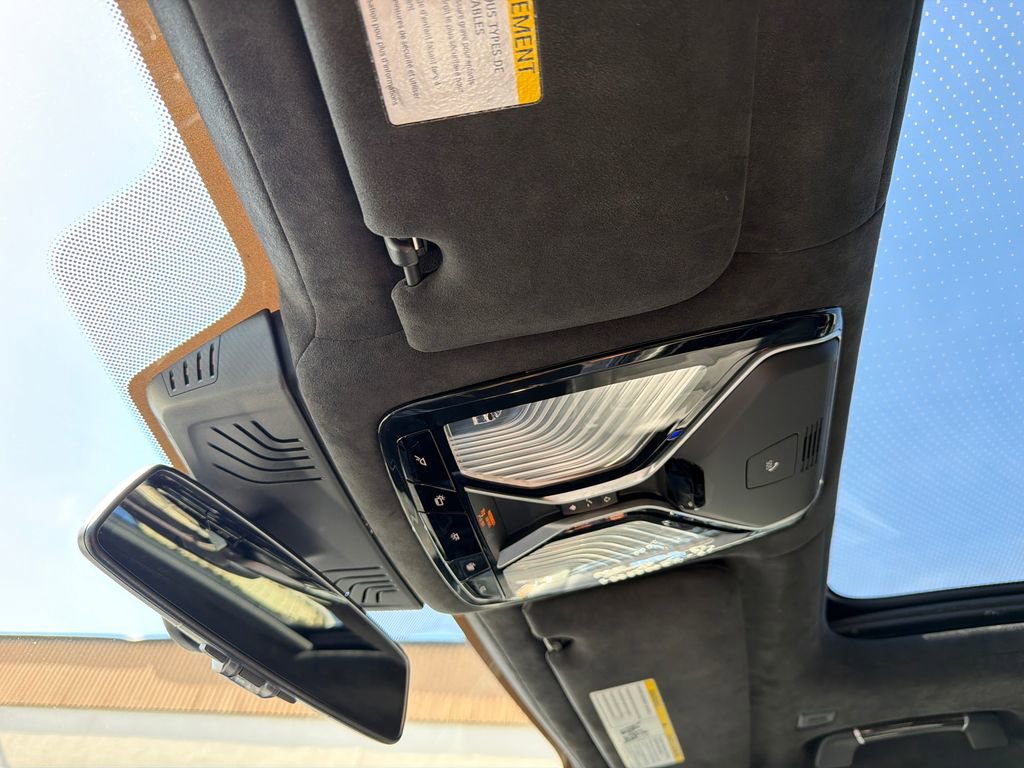 Used 2018 BMW ALPINA B7 xDrive image 34