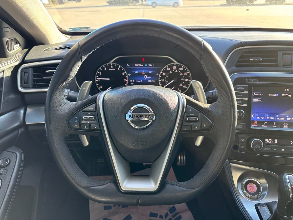 Used 2018 Nissan Maxima SR w/ Interior Lighting Package image 10