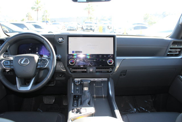 Certified 2025 Lexus GX 550 w/ Accessory Package (31) AWD/4WD image 11