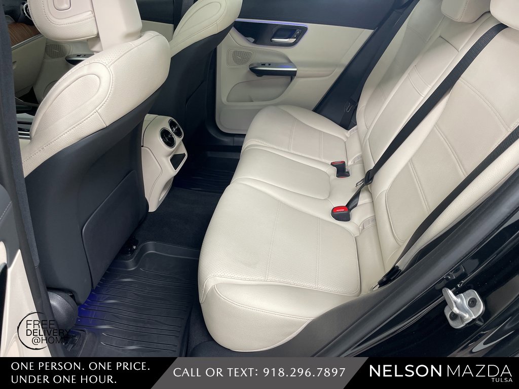 Used 2024 Mercedes-Benz GLC 300 4MATIC image 36