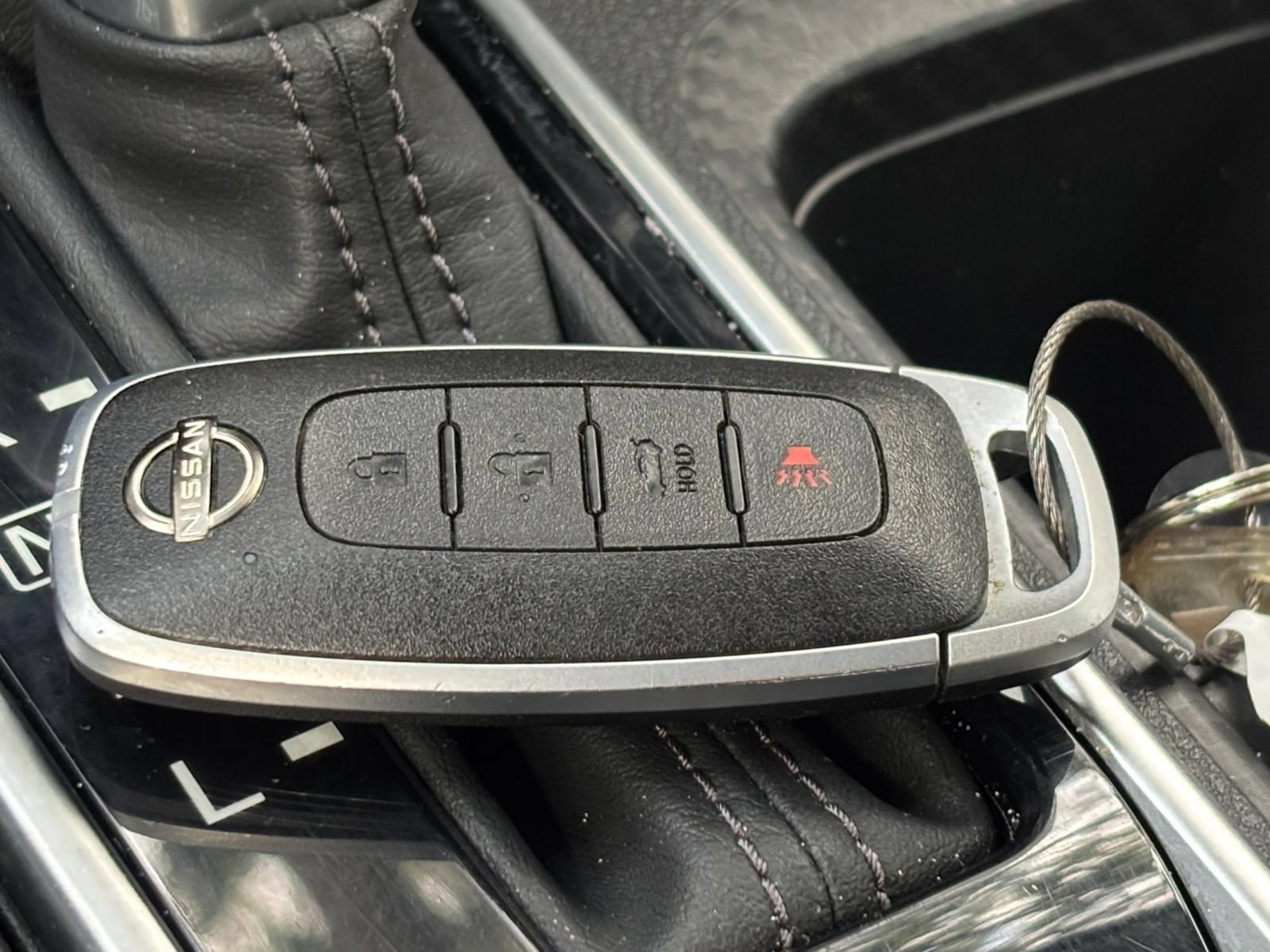 Used 2025 Nissan Sentra SV FWD image 20