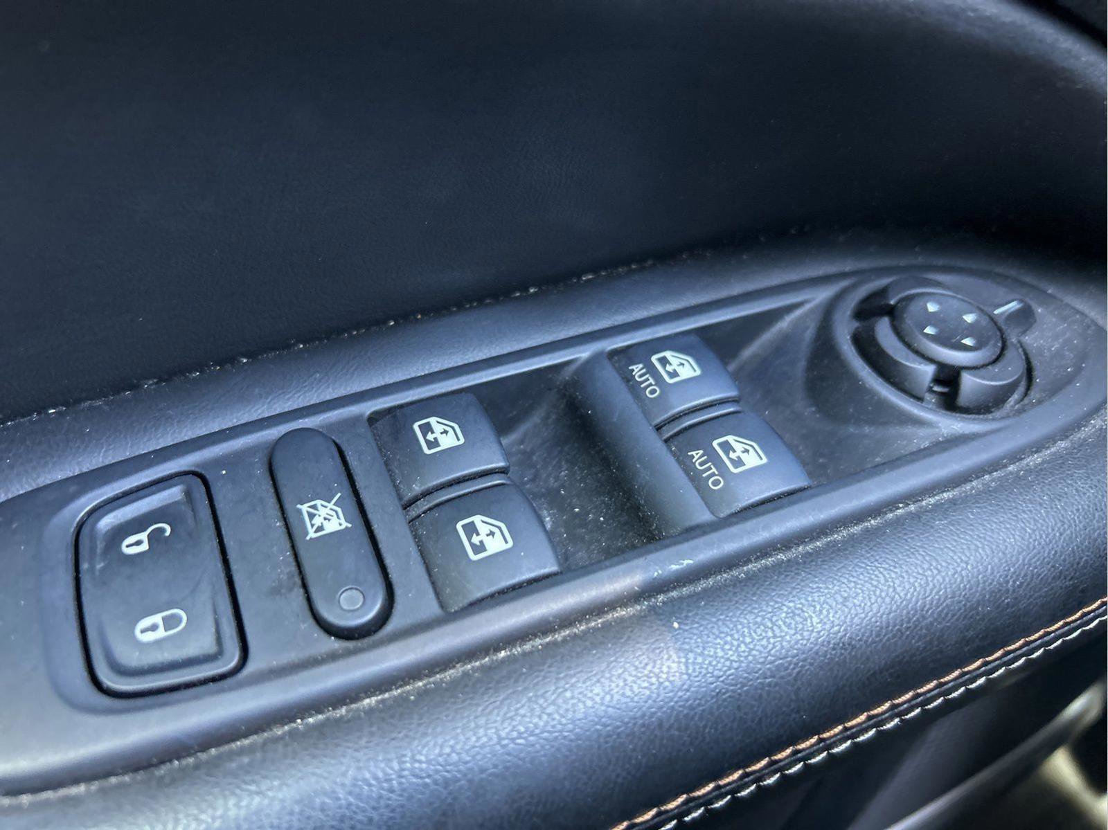 Certified 2019 Jeep Compass Latitude image 24