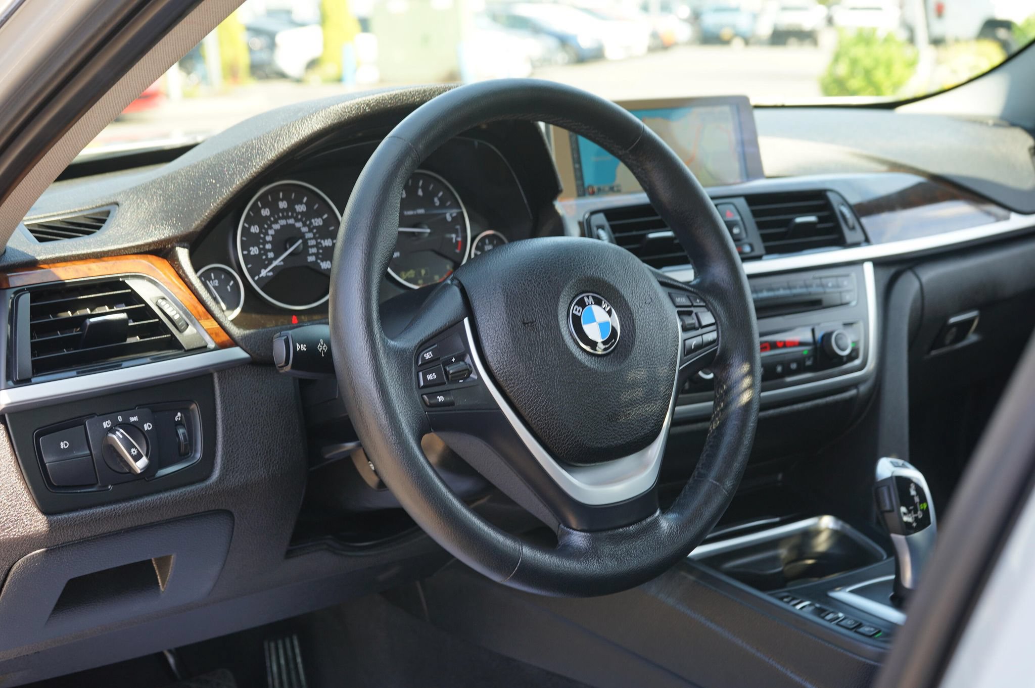 Used 2015 BMW 328i xDrive Sedan AWD/4WD image 21