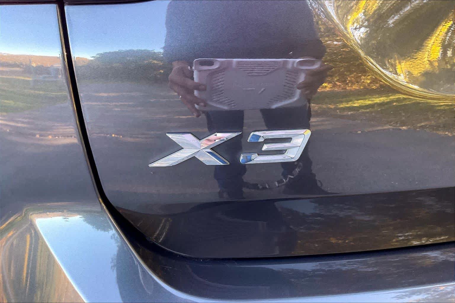 Used 2023 BMW X3 xDrive30i w/ M Sport Package AWD/4WD image 9