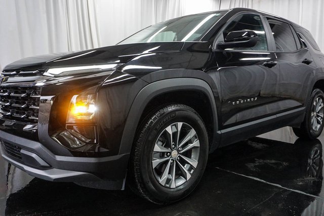Used 2025 Chevrolet Equinox LT image 4