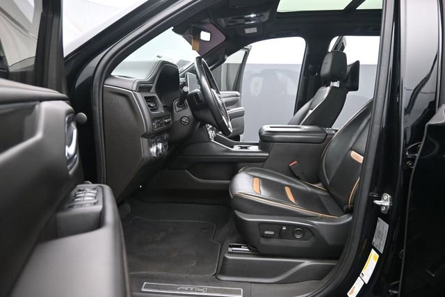Used 2021 GMC Yukon AT4 w/ AT4 Premium Plus Package AWD/4WD image 10