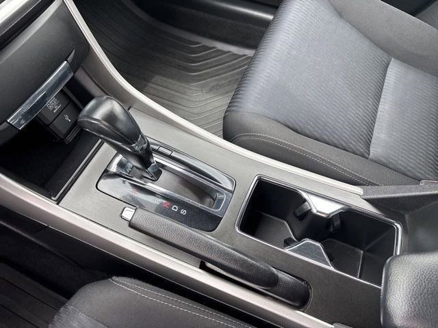 Used 2015 Honda Accord Sport image 25