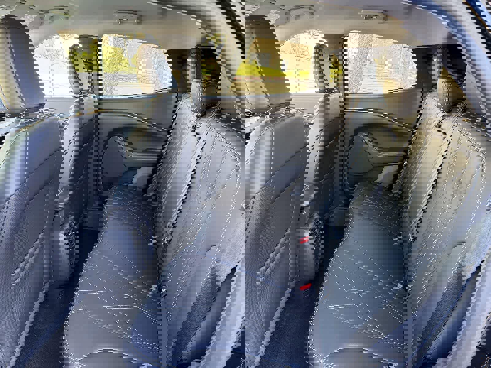 Used 2022 Ford Mustang Mach-E Select image 26