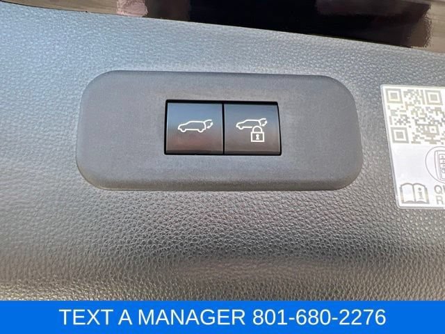 Used 2025 Toyota Crown Signia AWD/4WD image 42