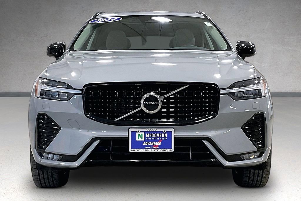 Certified 2024 Volvo XC60 B5 Core w/ Protection Package Premier AWD/4WD image 2