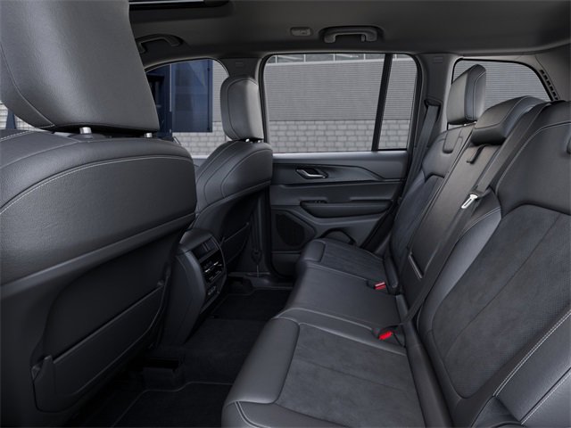 New 2025 Jeep Grand Cherokee Laredo image 23