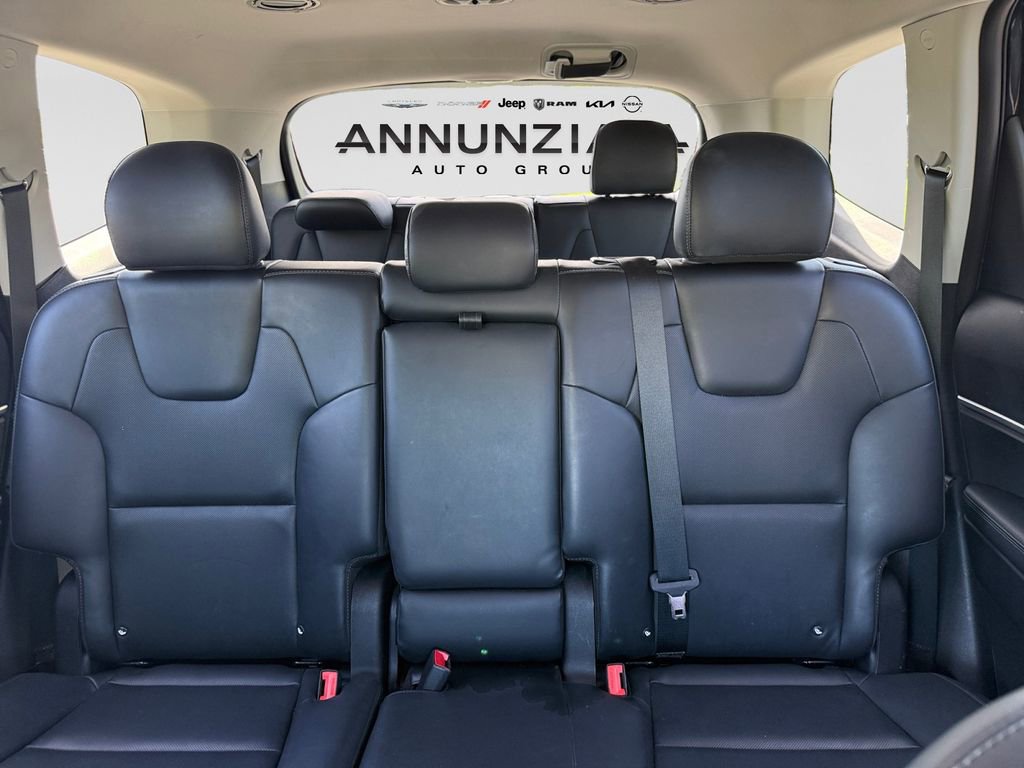 Used 2021 Kia Telluride LX AWD/4WD image 23