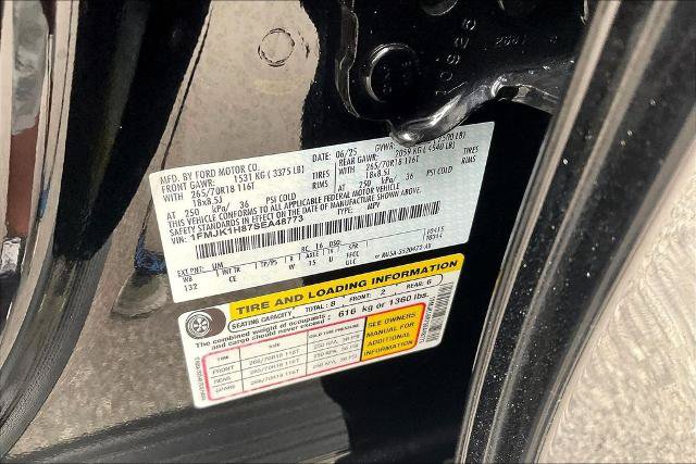 Used 2025 Ford Expedition Max Active RWD image 19