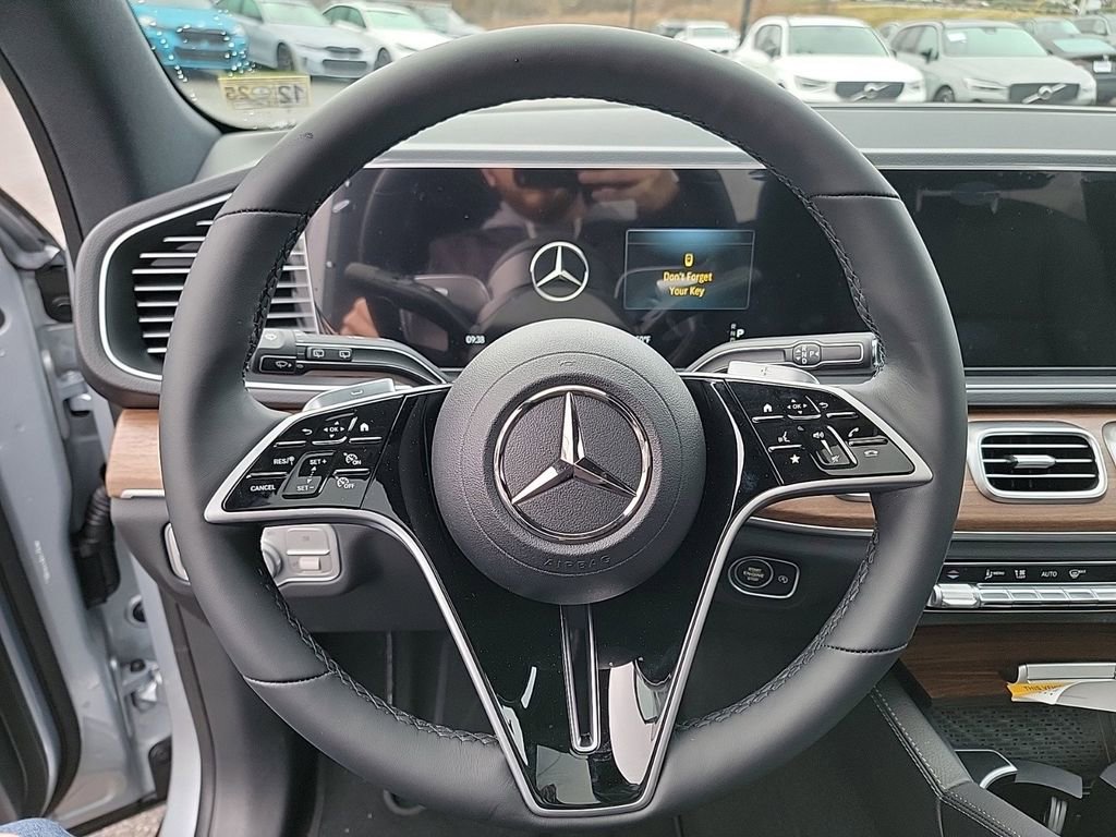 New 2025 Mercedes-Benz GLE 350 4MATIC image 13