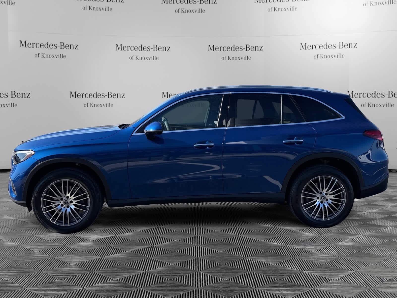 New 2026 Mercedes-Benz GLC 300 GLC 300 video 2