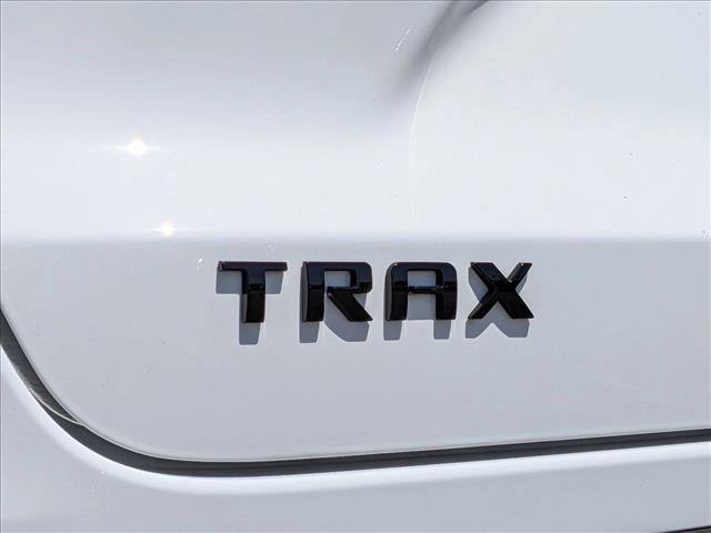 Used 2025 Chevrolet Trax RS w/ Driver Confidence Package image 23