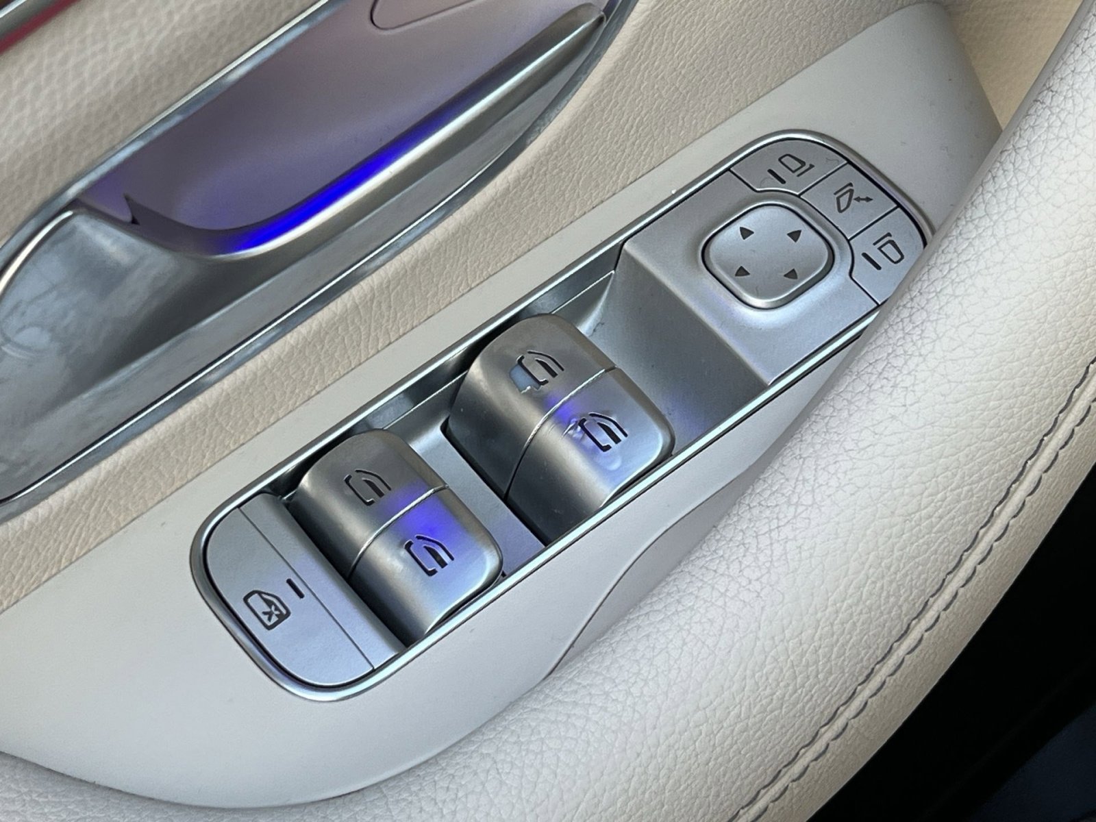 Certified 2022 Mercedes-Benz GLE 350 4MATIC image 13