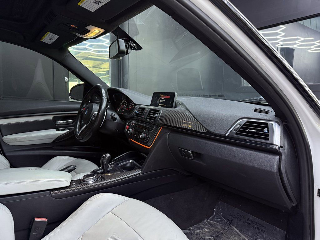 Used 2016 BMW M3 RWD image 26