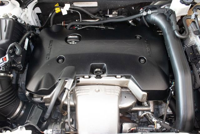 Used 2020 Chevrolet Equinox Premier image 3