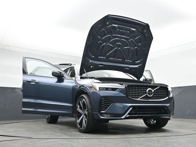 Used 2023 Volvo XC60 B5 Ultimate w/ Protection Package Premier FWD image 53