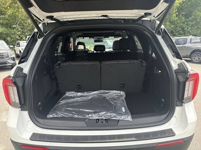 New 2026 Ford Explorer Platinum AWD/4WD image 25