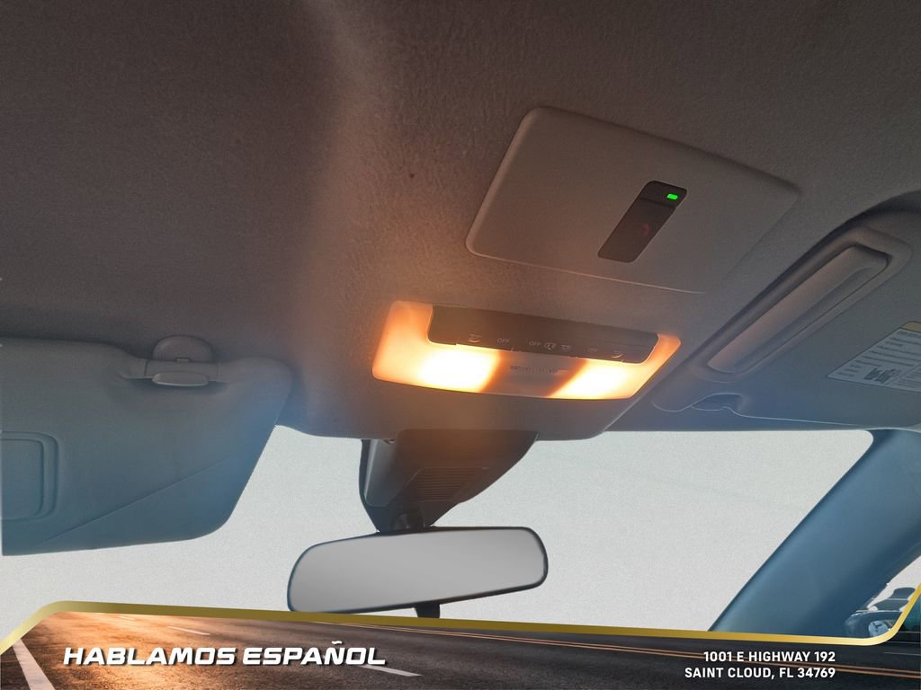 Used 2021 Nissan Kicks SR w/ SR Premium Package image 22