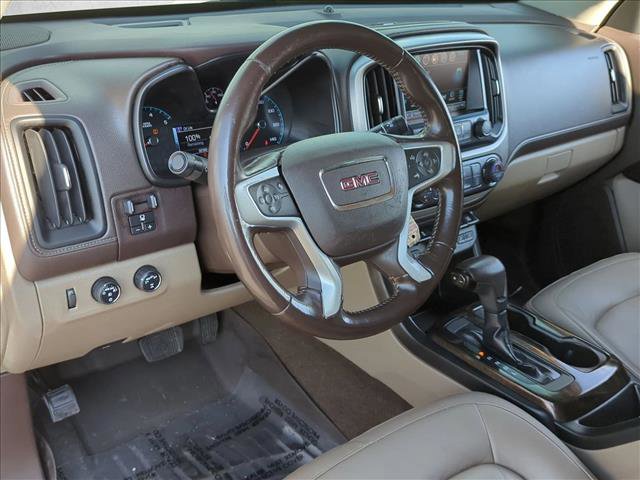 Used 2017 GMC Canyon SLT w/ Driver Alert Package image 10