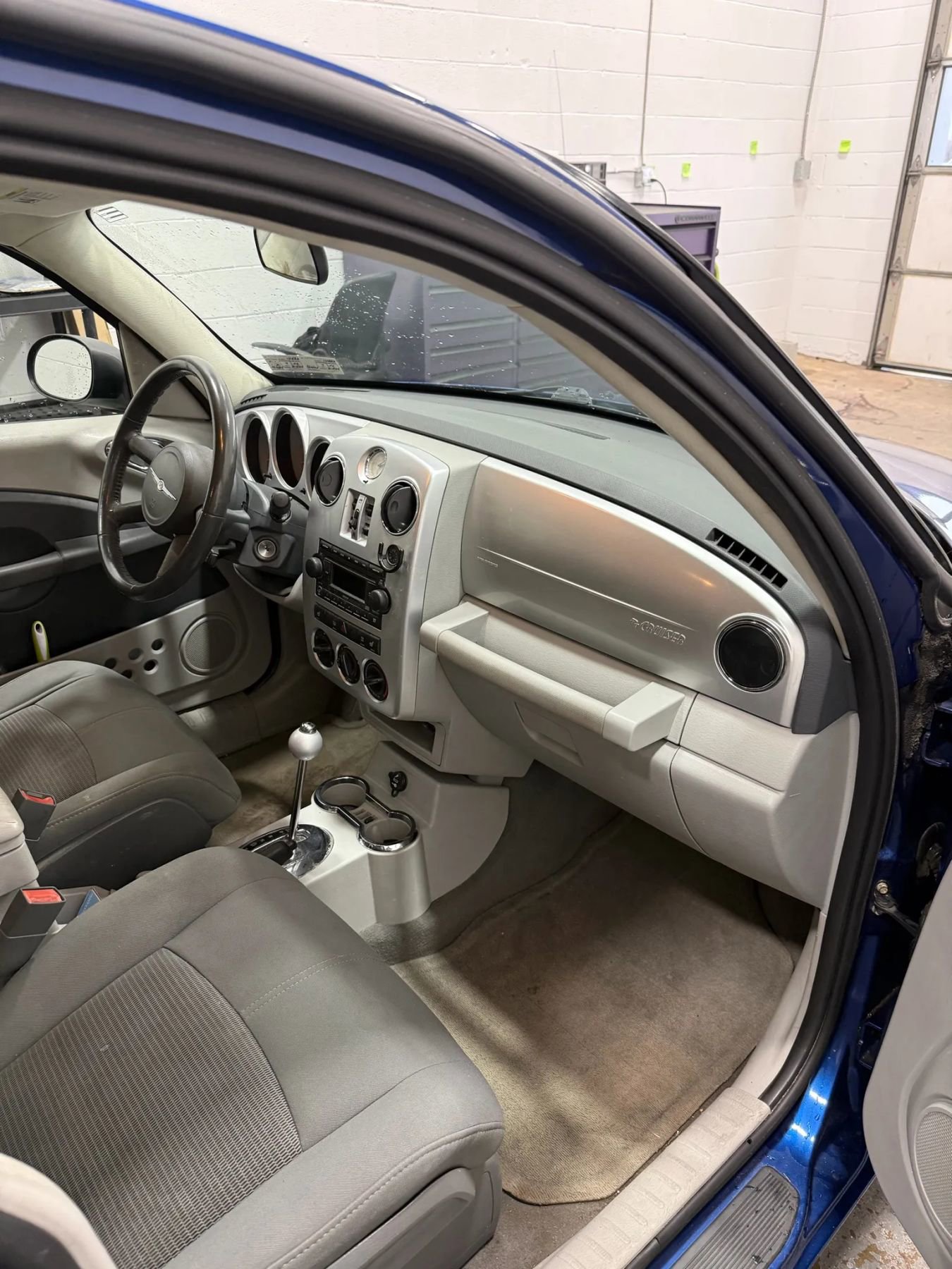 Used 2010 Chrysler PT Cruiser w/ Convenience Group image 18