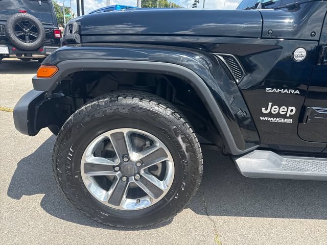 Used 2019 Jeep Wrangler Unlimited Sahara AWD/4WD image 10