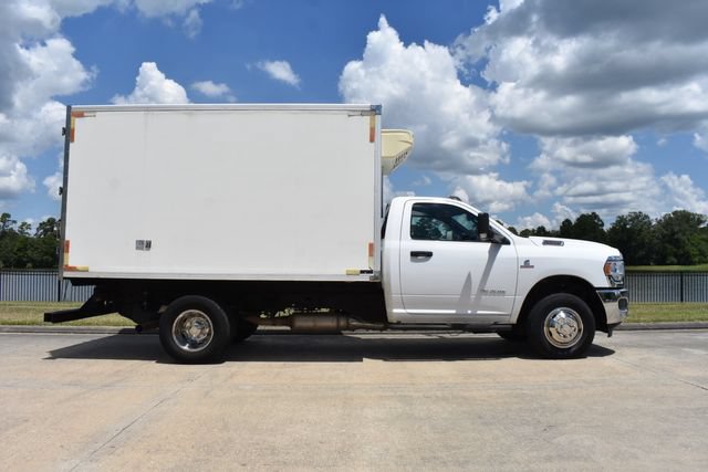 Used 2021 RAM 3500 Tradesman w/ Chrome Appearance Group RWD image 3