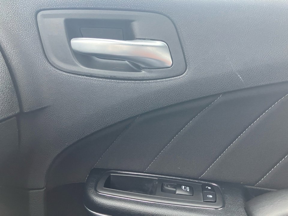 Used 2018 Dodge Charger R/T image 34