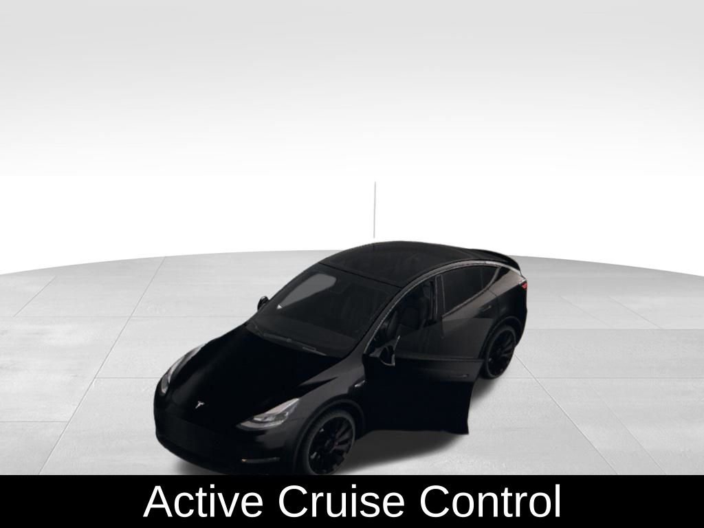 Used 2023 Tesla Model Y Long Range image 11