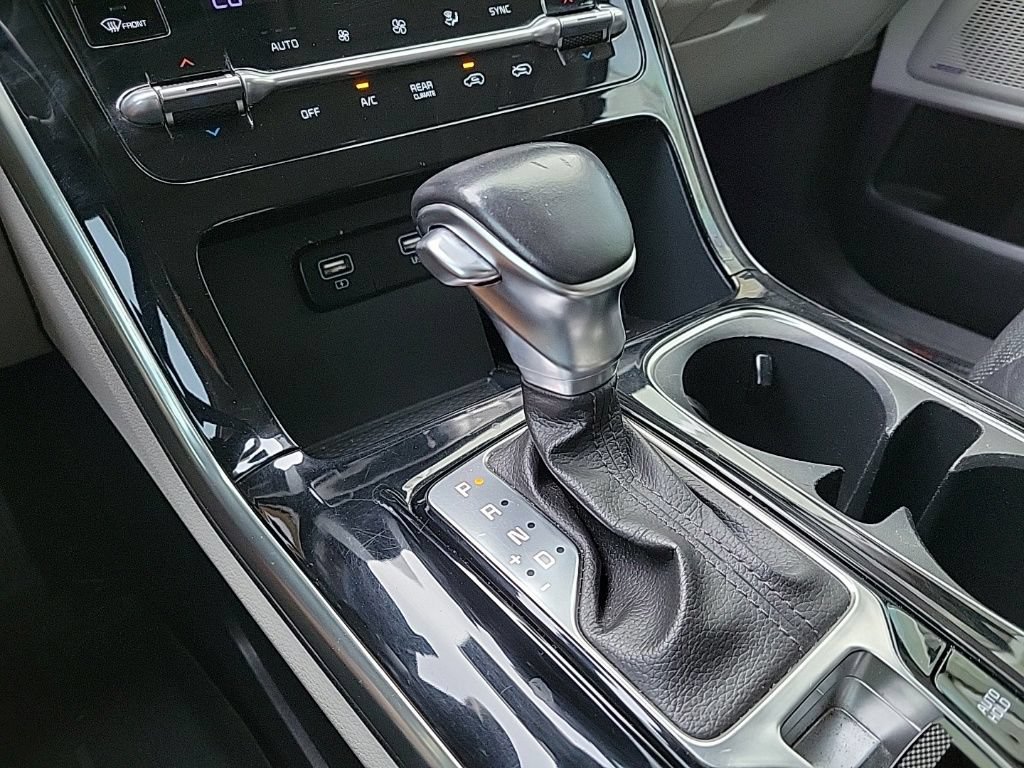 Used 2022 Kia Carnival SX Prestige FWD image 28