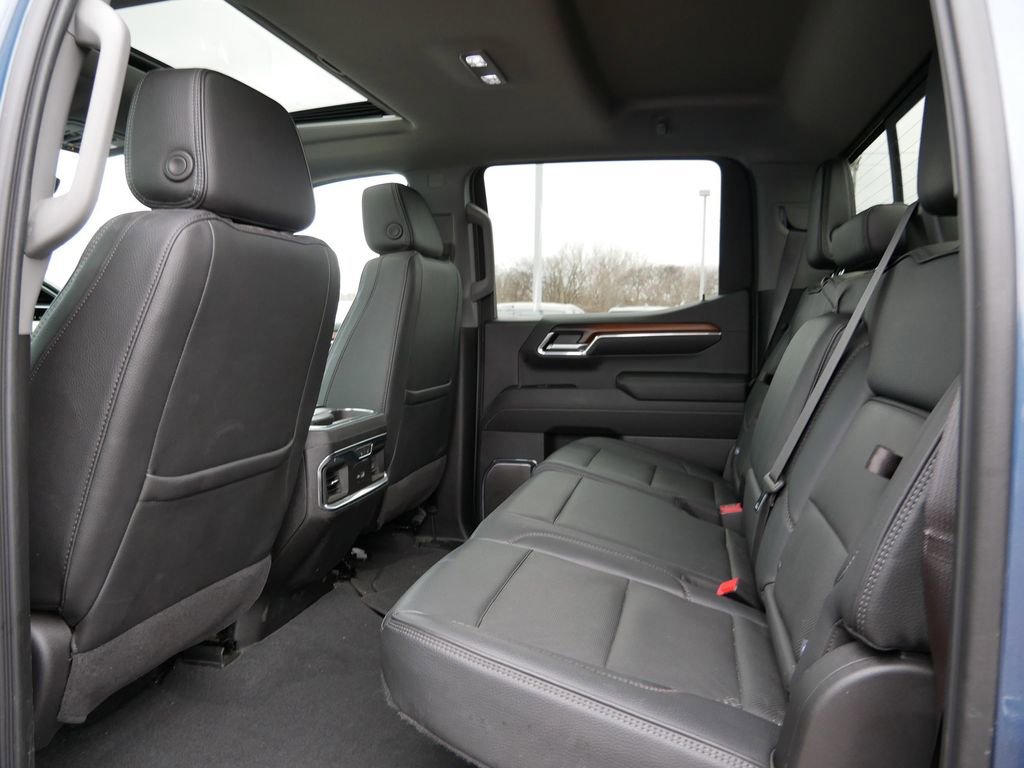 Used 2024 GMC Sierra 1500 Denali AWD/4WD image 16