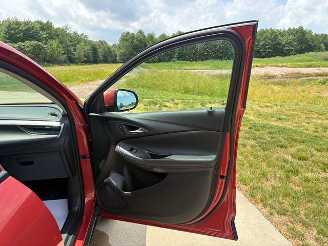 Used 2024 Buick Encore GX Preferred FWD image 24