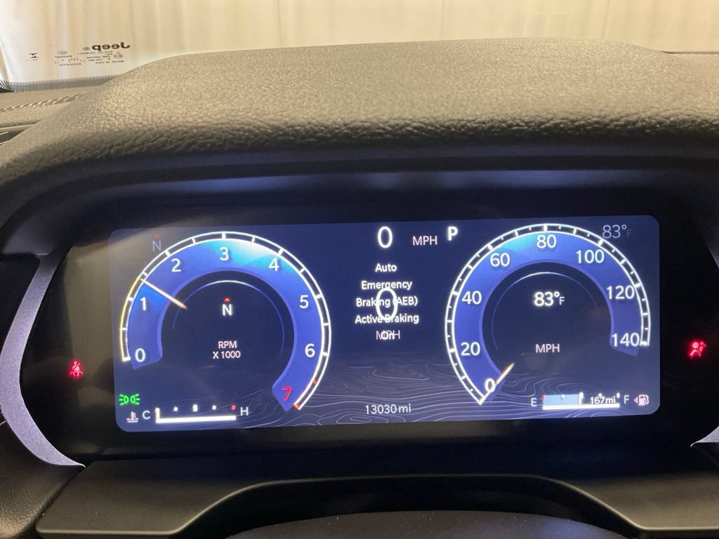 Used 2024 Jeep Grand Cherokee Altitude AWD/4WD image 15
