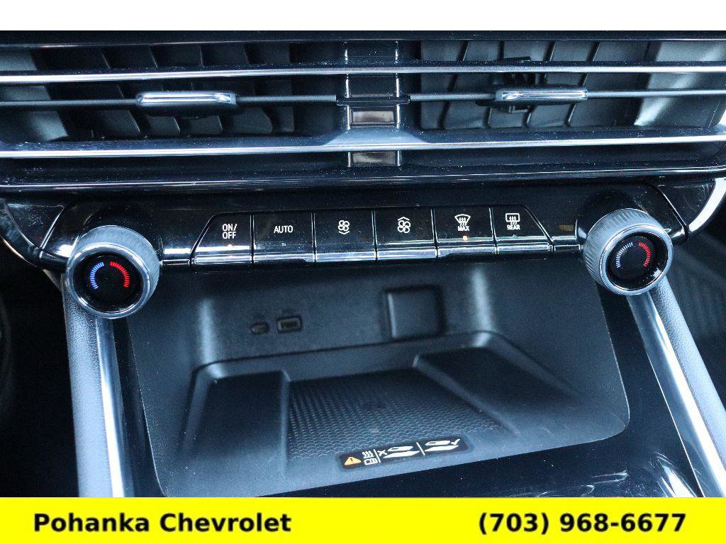 Certified 2025 Chevrolet Traverse Z71 image 17