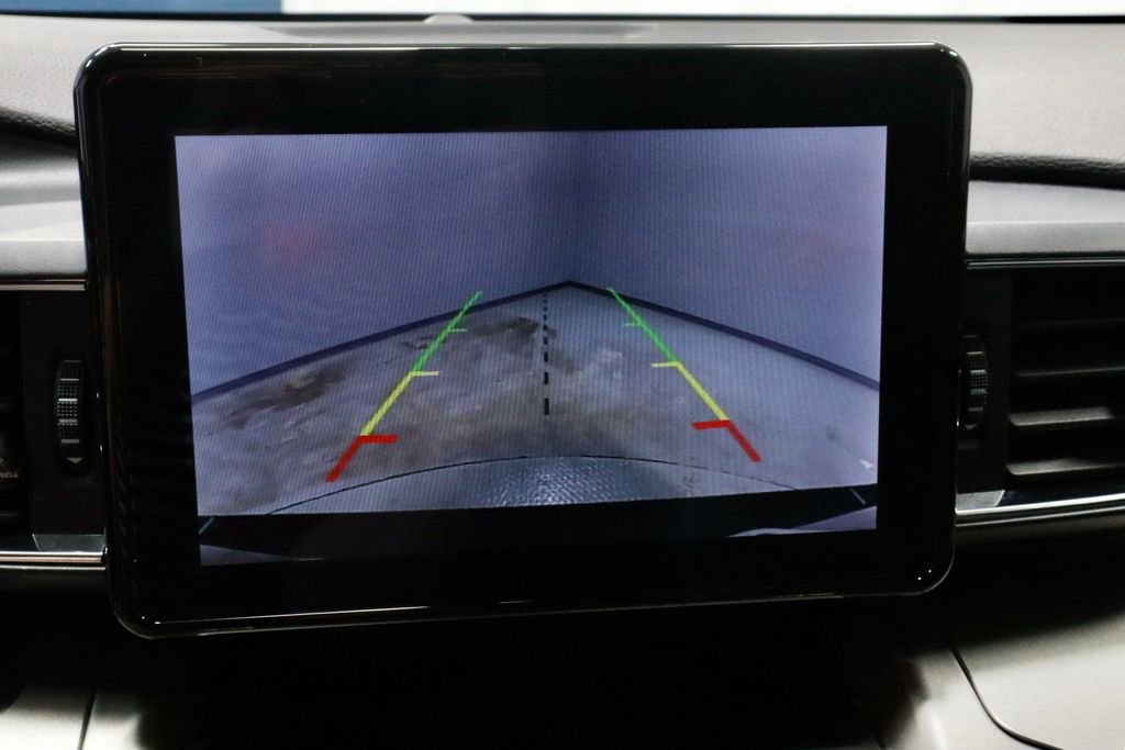 Certified 2022 Ford Explorer XLT w/ Equipment Group 202A image 2