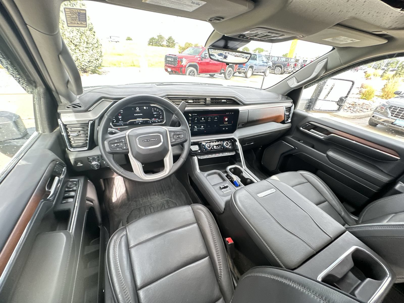 Certified 2024 GMC Sierra 2500 Denali w/ Denali Reserve Package AWD/4WD image 21