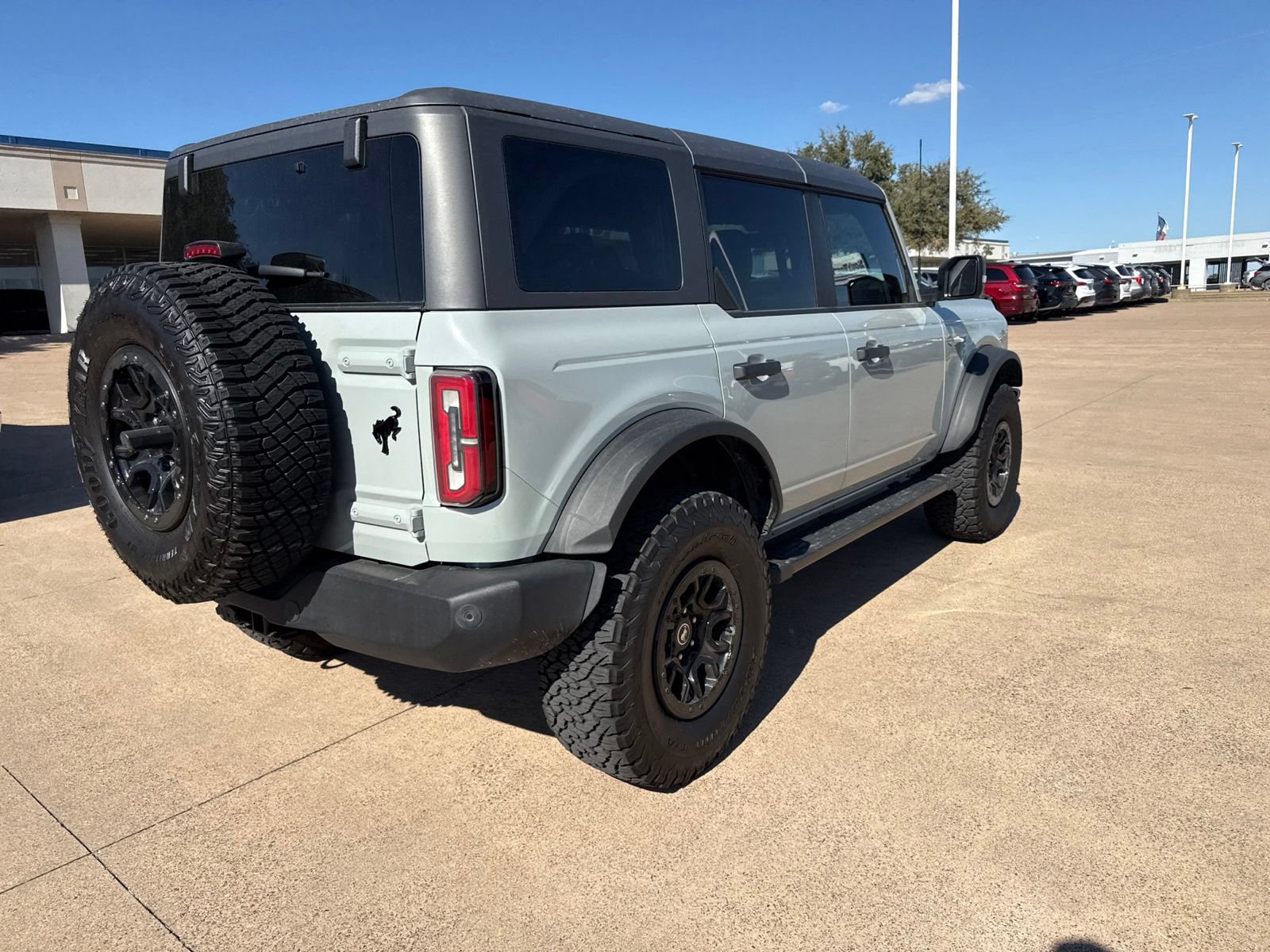 Used 2023 Ford Bronco Wildtrak AWD/4WD image 7