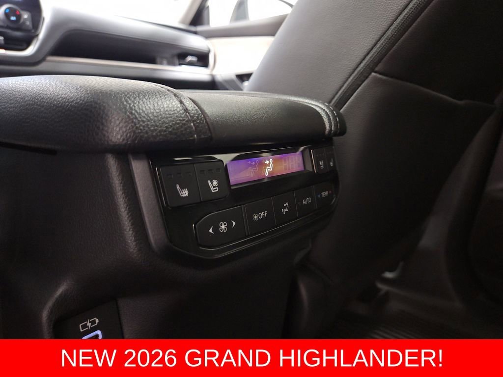 New 2026 Toyota Grand Highlander Platinum image 26