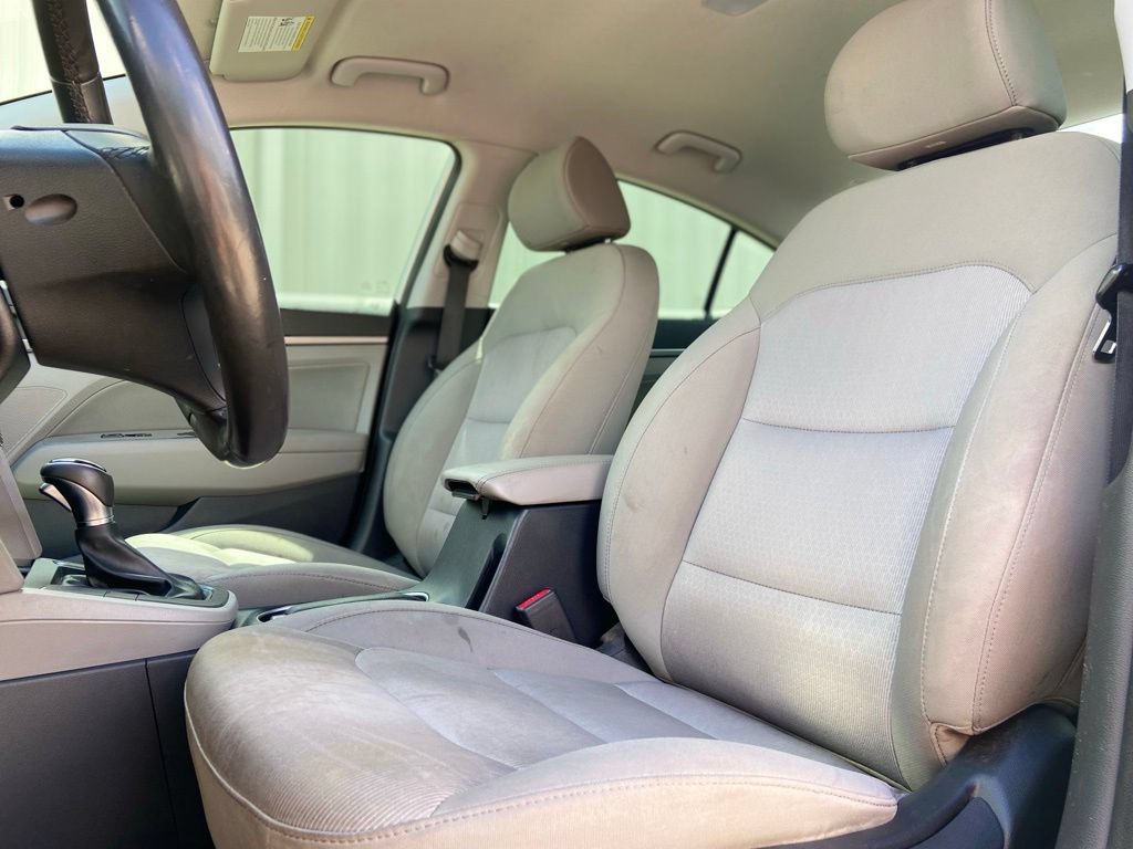 Used 2012 Hyundai Sonata Limited w/ Navigation Pkg FWD image 16
