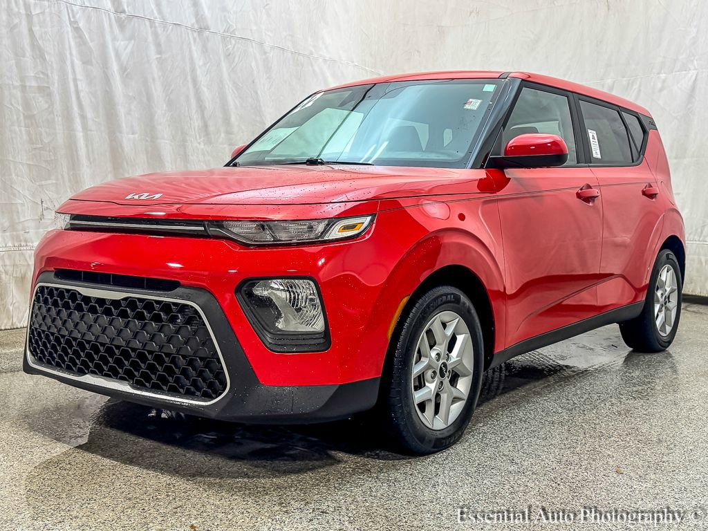 Used 2022 Kia Soul S image 1