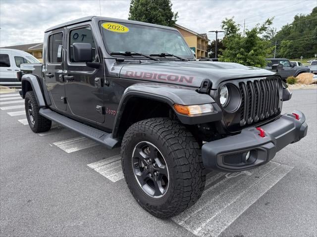 Used 2023 Jeep Gladiator Rubicon w/ Cold Weather Group AWD/4WD image 3
