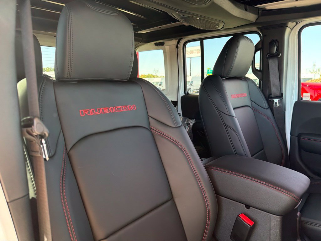 New 2027 Jeep Wrangler Unlimited Rubicon AWD/4WD image 24