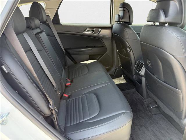 Used 2025 Kia Sportage SX Prestige image 21