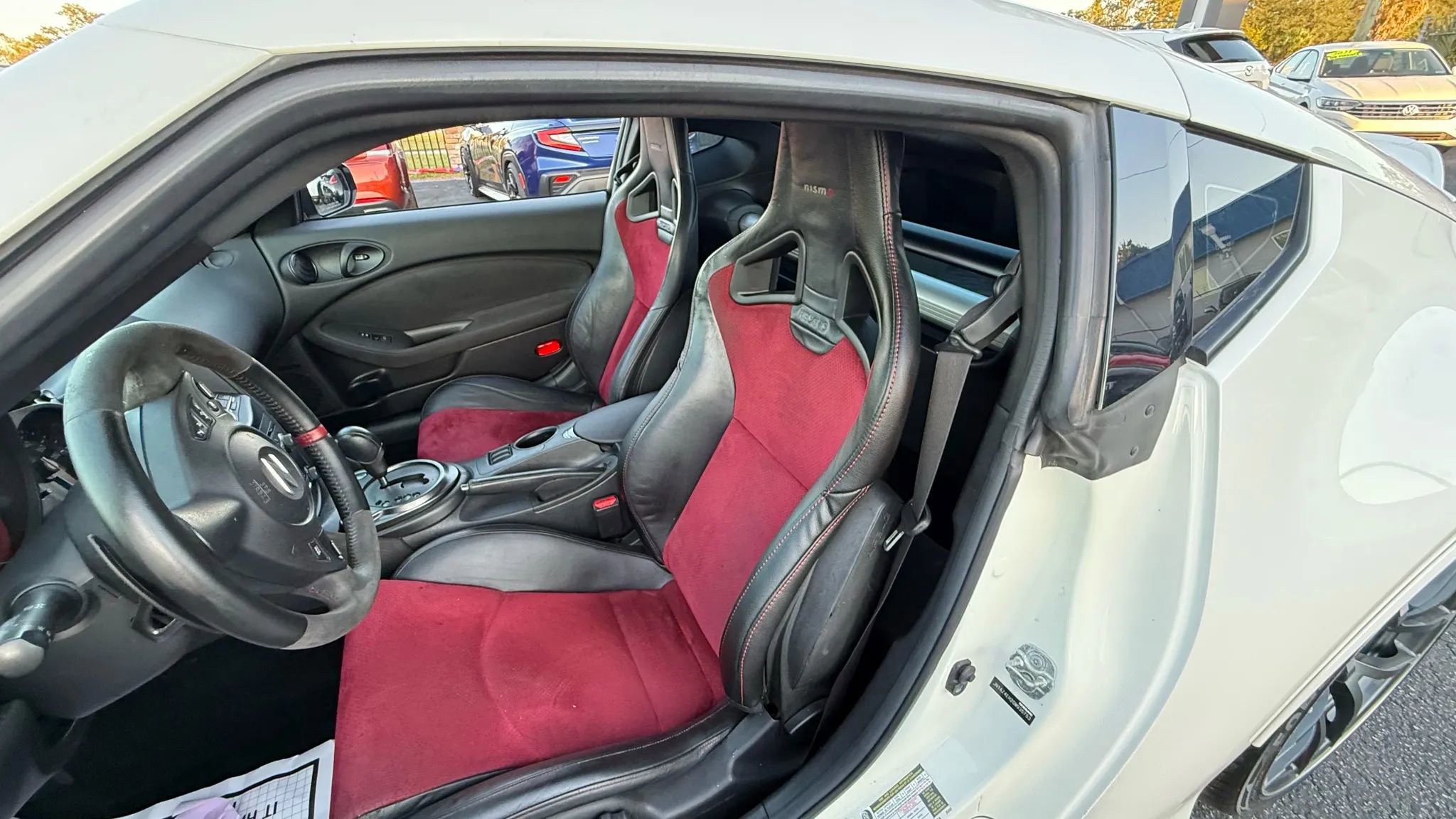 Used 2016 Nissan 370Z NISMO image 11