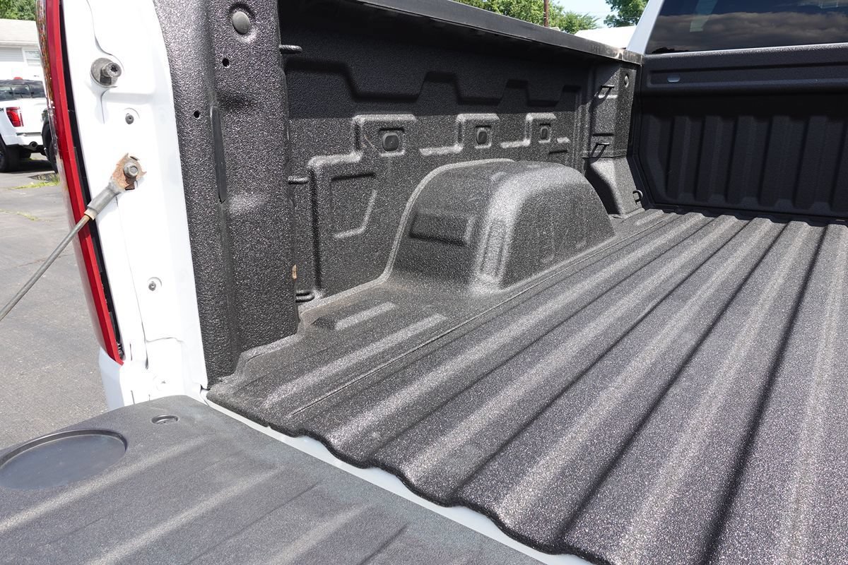 Used 2024 Chevrolet Silverado 1500 W/T w/ WT Value Package AWD/4WD image 25
