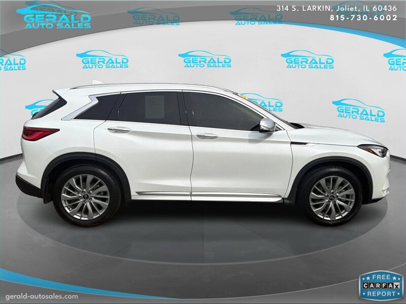 Used 2023 INFINITI QX50 Luxe w/ Accent Package AWD/4WD image 5